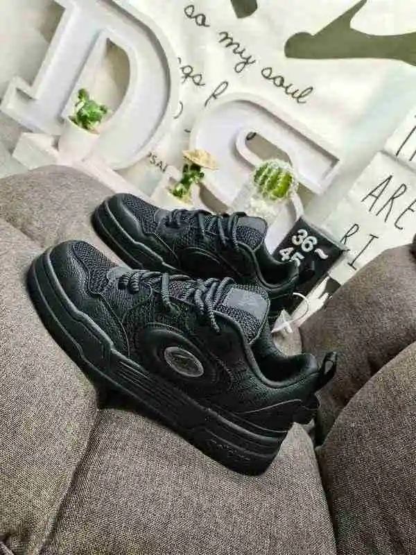 ,