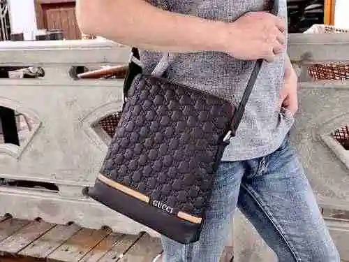 GUCCI Bolso bandolera exclusivo para hombre Gucci hecho de material de lona importado, bolsa de rega