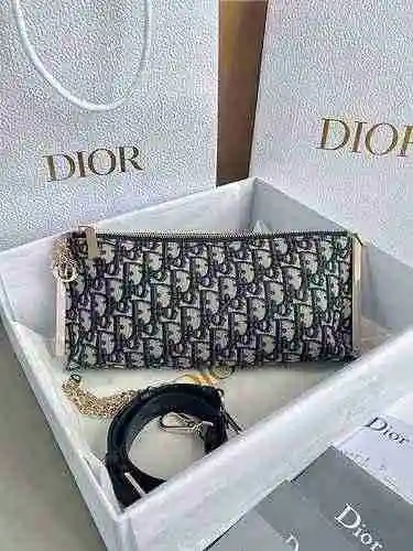 DIOR Dior Chain Bag adopta cuero original importado de primer nivel y una versión de réplica de alta
