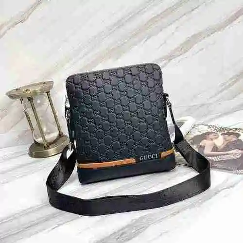 Bolso bandolera GUCCI Gucci para hombre hecho de material de lona importado, bolsa de regalo con ent