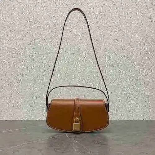 La bolsa para las axilas está hecha de piel de vaca original importada, con una bolsa de regalo de e
