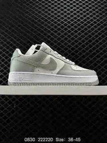 Calzado deportivo informal, versátil y de caña alta Nike Air Force '7 Air Force One. El rendimiento 