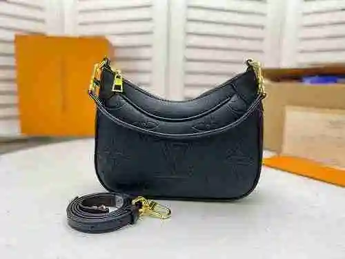 Bolso de hombro LV Louis Vuitton hecho de material de lona importado, bolsa de regalo de entrega de 