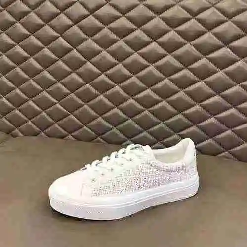 Código de zapato de hombre Givenchy: 0806B40 Tamaño: 38-44 (45 personalizados sin devolución ni camb