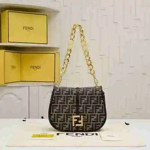 Fendi Bolso con cadena Fendi hecho de material de lona importado, bolsa de regalo con entrega de alt