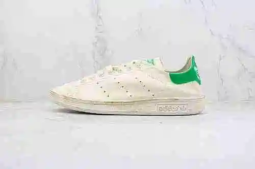 C30 | Soporte para el lanzamiento de la tienda secundaria OK Balenciaga x Adidas Originals Balenciag