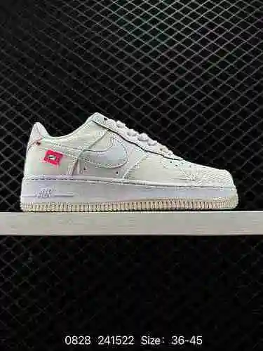 Auténtica zapatilla deportiva casual y versátil Nike Air Force Low Air Force One Low. El rendimiento