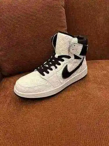 Marca LV Co * Código de estilo de pareja: 0831C20 Tamaño: 35-45 (45 personalizado, no reembolsable, 