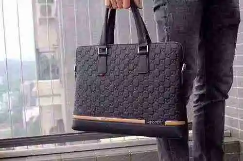 Bolso de hombre GUCCI Gucci hecho de material de lona importado, bolsa de regalo de entrega de alta 