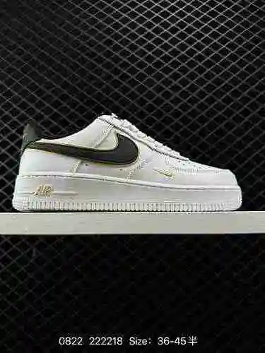 9 Nike Air Force '7 Air Force One Zapato deportivo informal, versátil y de caña baja. El rendimiento