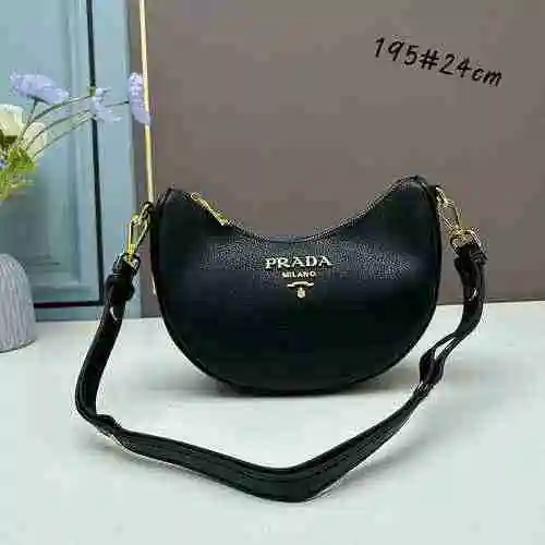El bolso cruzado está hecho de piel de vaca original importada, con una bolsa de regalo de entrega d