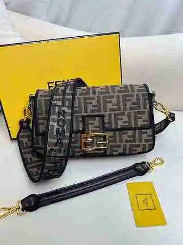 FENDI Fendi Stick Bag adopta una versión de réplica de alta gama de cuero original importado de prim