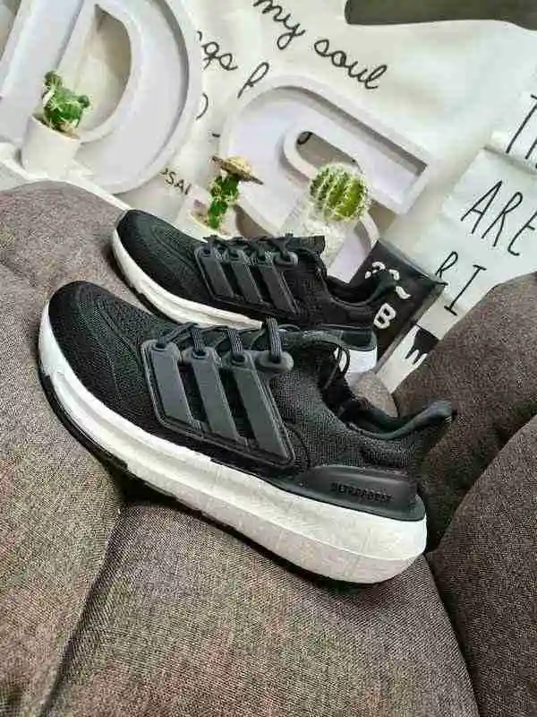 ,