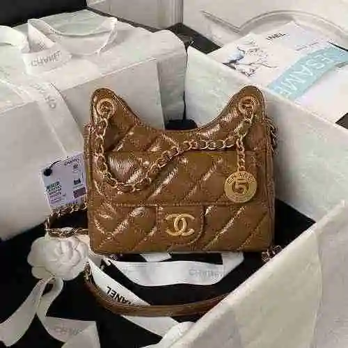 El bolso de hombro Chanel está hecho de cuero original importado de primer nivel y una versión répli