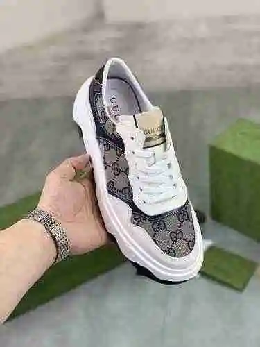 Zapato GUCCI para hombre Código: 0903B50 Talla: 38-44