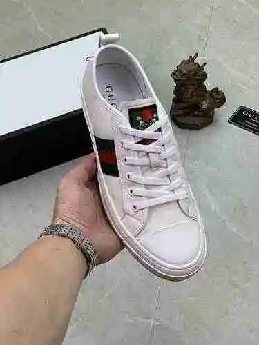 Zapato GUCCI para hombre Código: 0903B50 Talla: 38-44