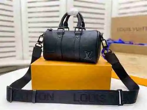 Bolsa de almohada para hombre LV hecha de material de lona importado, bolsa de regalo de entrega de 