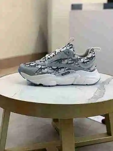 Código de zapato de hombre Dior: 0902C50 Talla: 39-46 (personalizado para 38, 47)
