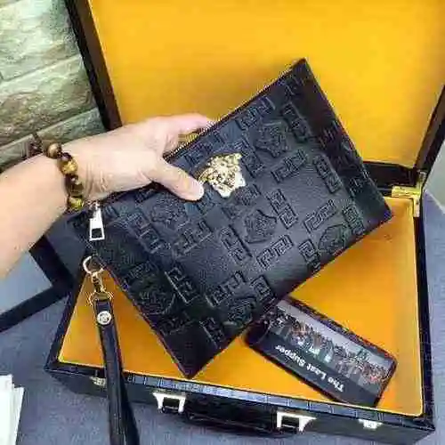 El único bolso para hombre está hecho de piel de vaca original importada y una bolsa de regalo de en