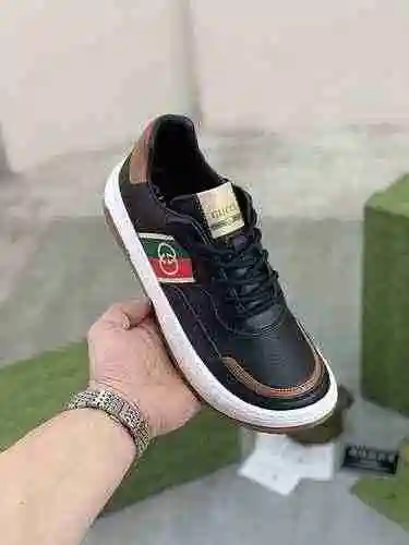 Zapato GUCCI para hombre Código: 0903B50 Talla: 38-44
