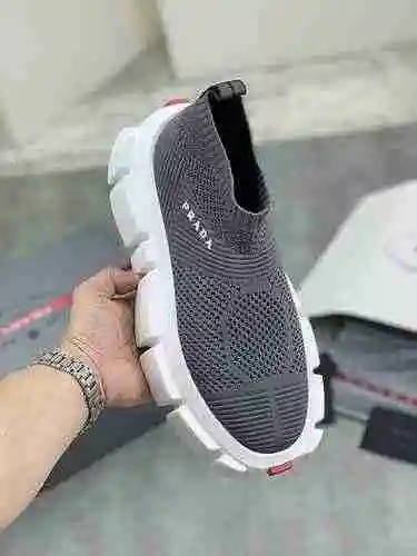 Código de calzado Prada para hombre: 0904C20 Talla: 38-44 (45 se puede personalizar)