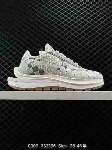 33 Zapatos deportivos originales Nike Sacai X NIKE VaporWaffle Third Generation 3. Walking Show Heav