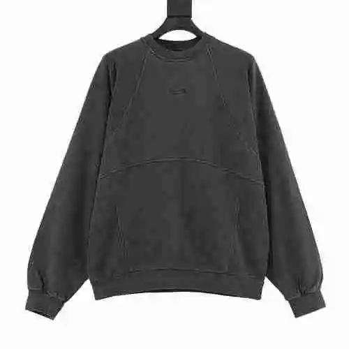 Grailz 23FW Wash Embroidered Round Neck Sweater