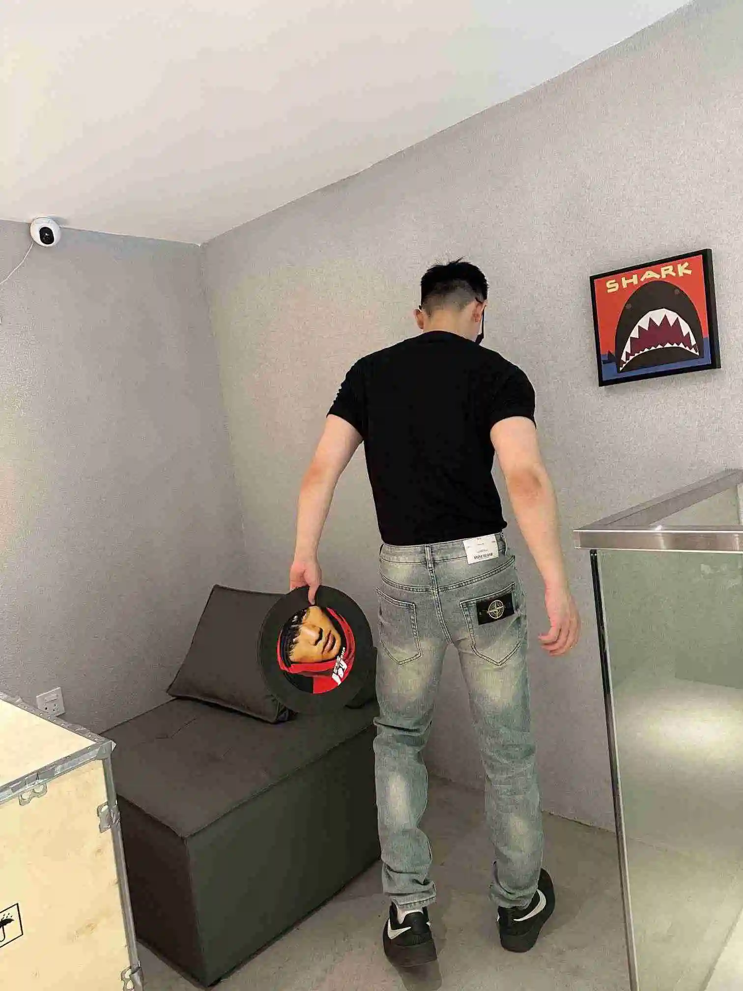 8