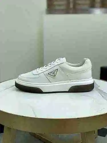 Código de calzado Prada para hombre: 0904D30 Talla: 38-44 (45 se puede personalizar)
