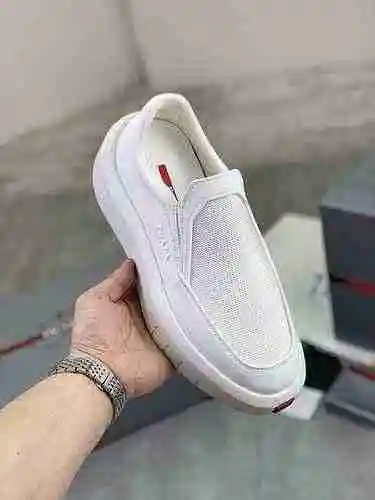 Código de calzado Prada para hombre: 0904C40 Talla: 38-44 (45 se puede personalizar)