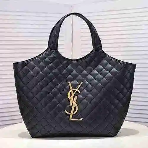 El bolso adopta cuero original importado de alto nivel y una réplica de alta gama para la entrega. B