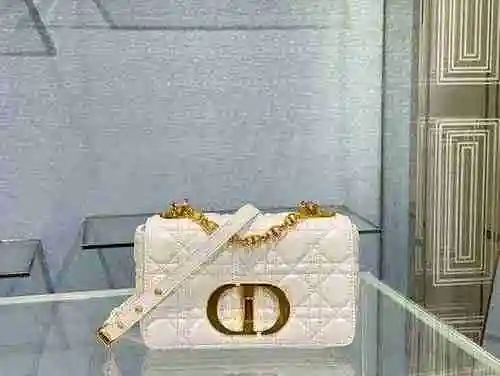 DIOR Dior Chain Bag adopta cuero original importado de primer nivel y una versión de réplica de alta