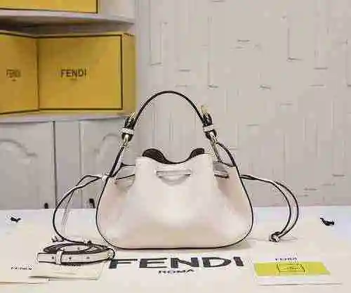 FENDI Bolso Fendi hecho de material de lona importado, bolsa de regalo de entrega de alta calidad, t