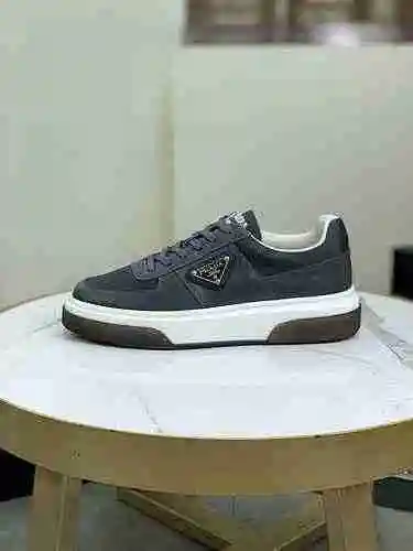 Código de calzado Prada para hombre: 0904D30 Talla: 38-44 (45 se puede personalizar)