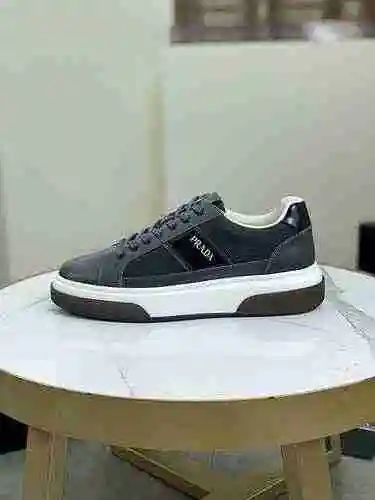 Código de calzado Prada para hombre: 0904D20 Talla: 38-44 (45 se puede personalizar)