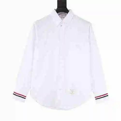 TB cuffs woven long sleeved shirt
