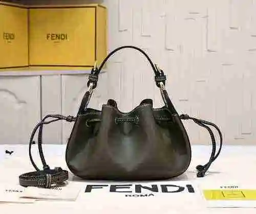 FENDI Bolso Fendi hecho de material de lona importado, bolsa de regalo de entrega de alta calidad, t