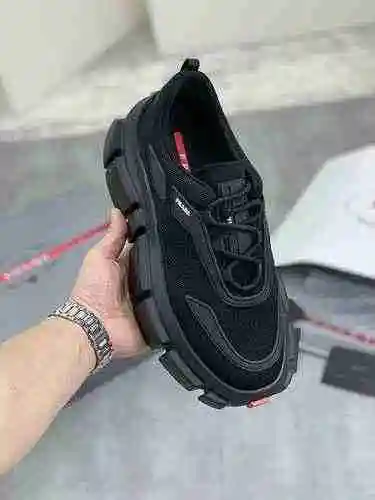 Código de calzado Prada para hombre: 0904C20 Talla: 38-44 (45 se puede personalizar)