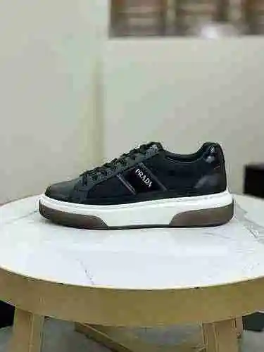 Código de calzado Prada para hombre: 0904D20 Talla: 38-44 (45 se puede personalizar)