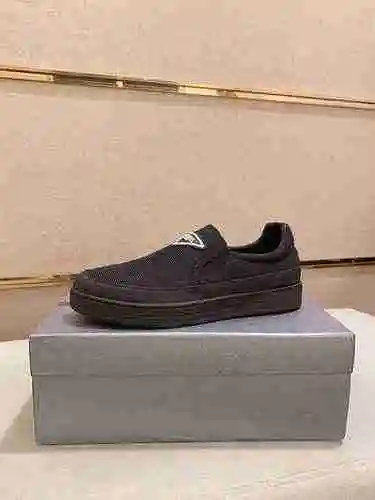 Zapato Prada Hombre Código: 0910B80 Talla: 38-44