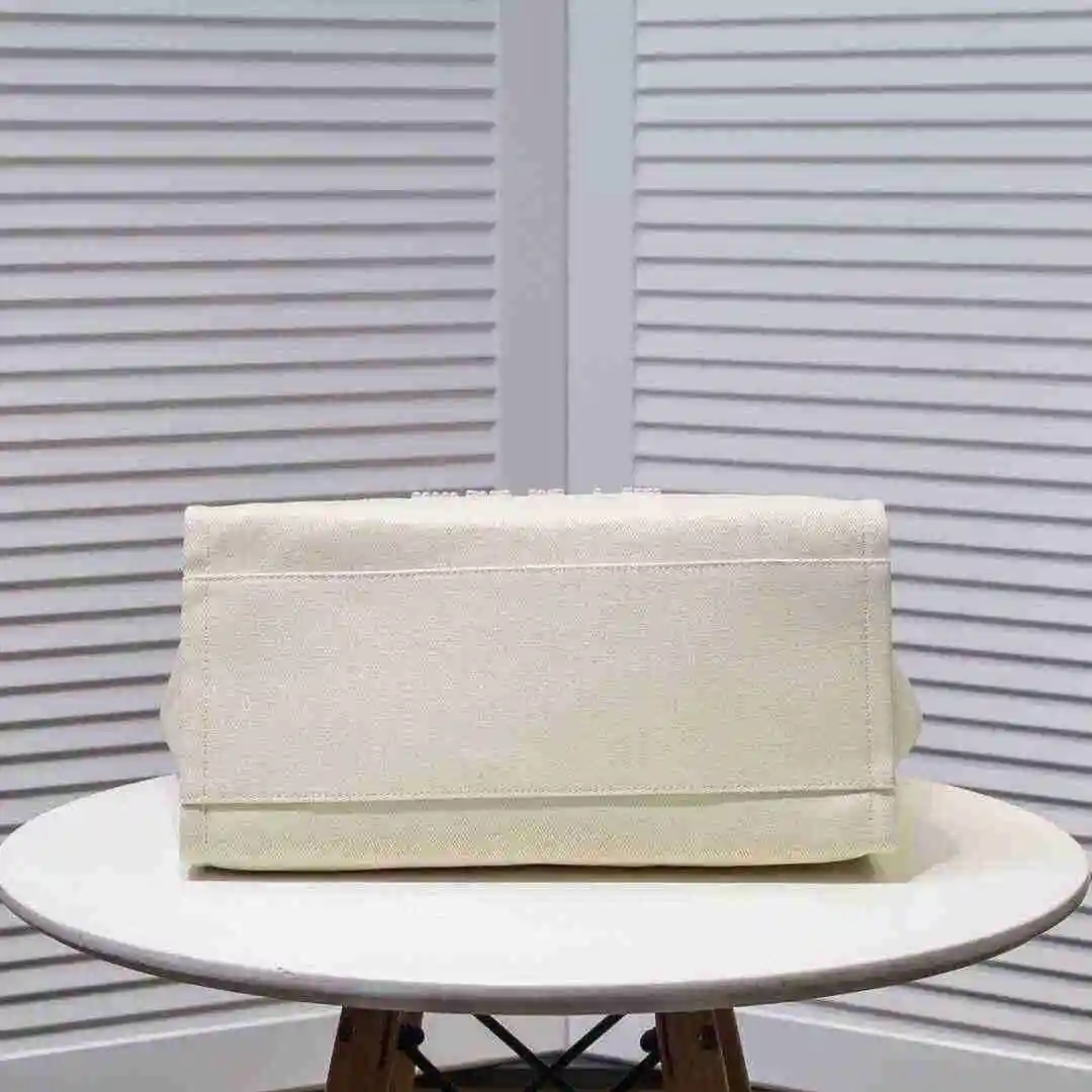 KK02250 (9).webp
