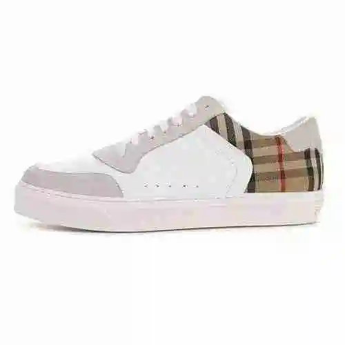 Burberry Pareja Código: 0831C00 Talla: Mujer 35-40 Hombre 39-45