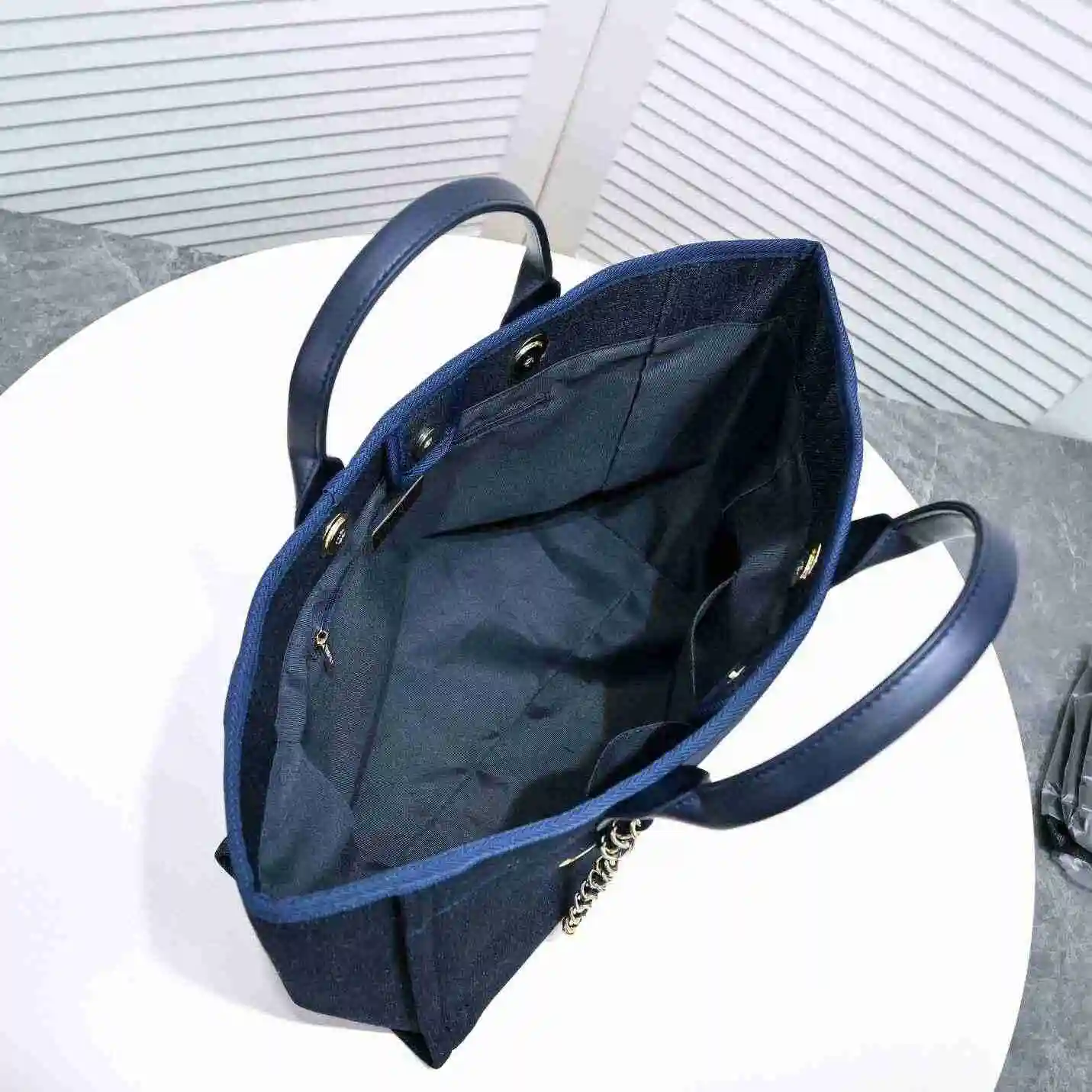 KK02150 (15).webp