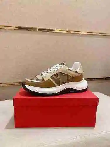 Zapato Valentino Hombre Código: 0910B50 Talla: 38-44 (Se puede personalizar al 45.46 sin devolución 