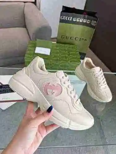 Código de pareja GUCCI: 0907D30 Talla: Mujer 35-40 (Mujer 34.41 ¡Personalizado no reembolsable!)