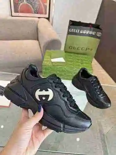 Código de pareja GUCCI: 0907D30 Talla: Mujer 35-40 (Mujer 34.41 ¡Personalizado no reembolsable!)