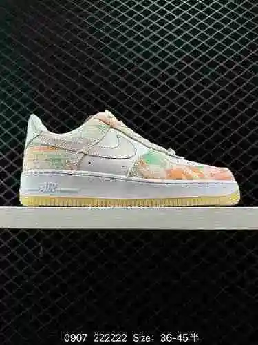 Auténtica zapatilla deportiva casual y versátil Nike Air Force Low Air Force One Low. El rendimiento