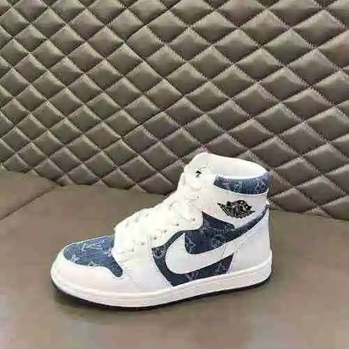Marca LV Co * Código de calzado para hombre: 0906B70 Talla: 38-44