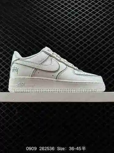El Air Force '7 LV8 Air Force One de octavo nivel de empresa adopta la apariencia general de la herr