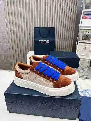 Código Pareja Dior: 0909C00 Talla: Mujer 35-40 (34, 41 personalizado sin devolución y cambio) Hombre